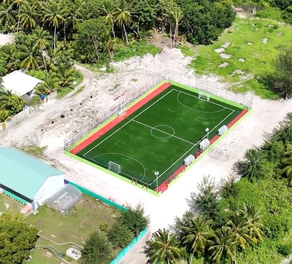 Muizzu Delivers on Promise: Maakurathu Futsal Stadium Opens